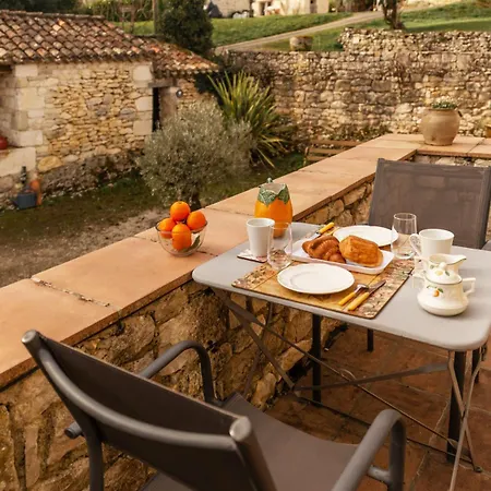 La Garenne Semesterbostad