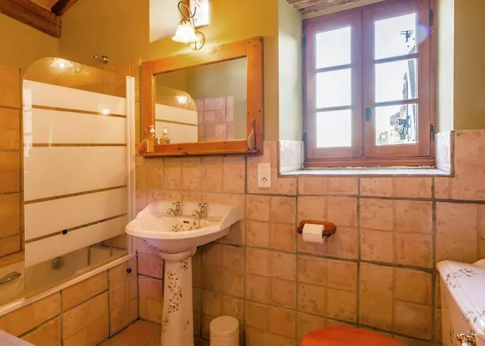 La Garenne بيت للعطل