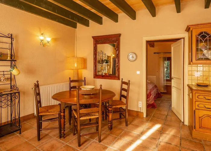 بيت للعطل La Garenne